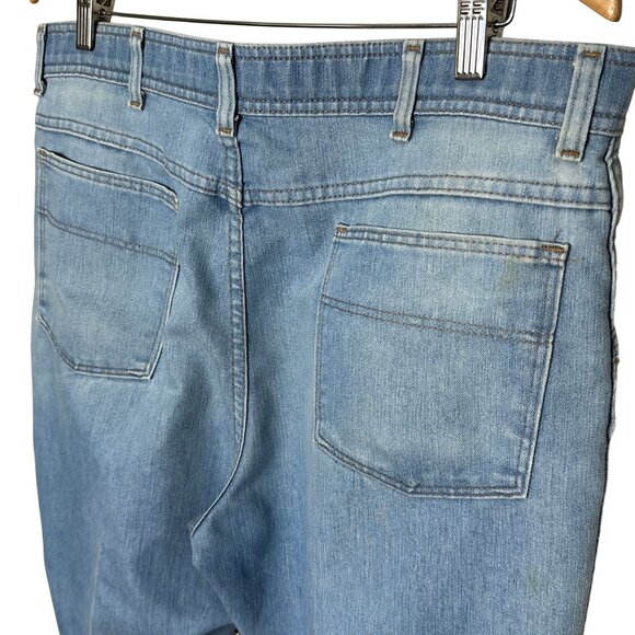 Wrangler 38x30 Comfort Fit Light Wash Jeans Men’s Straight Leg Western Vibe - Picture 5 of 11